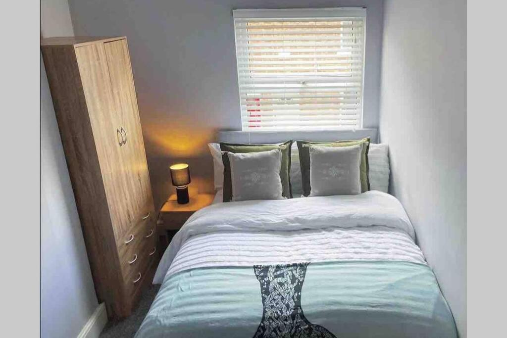 The Terrace Chester, Modern 3 Bed House Bagian luar foto